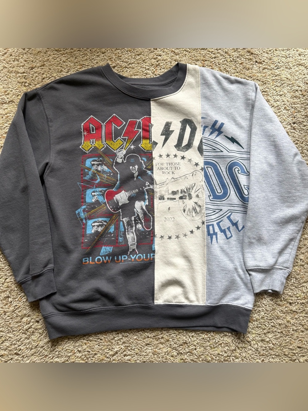 Men's AC/DC Split Graphic Crewneck -size large